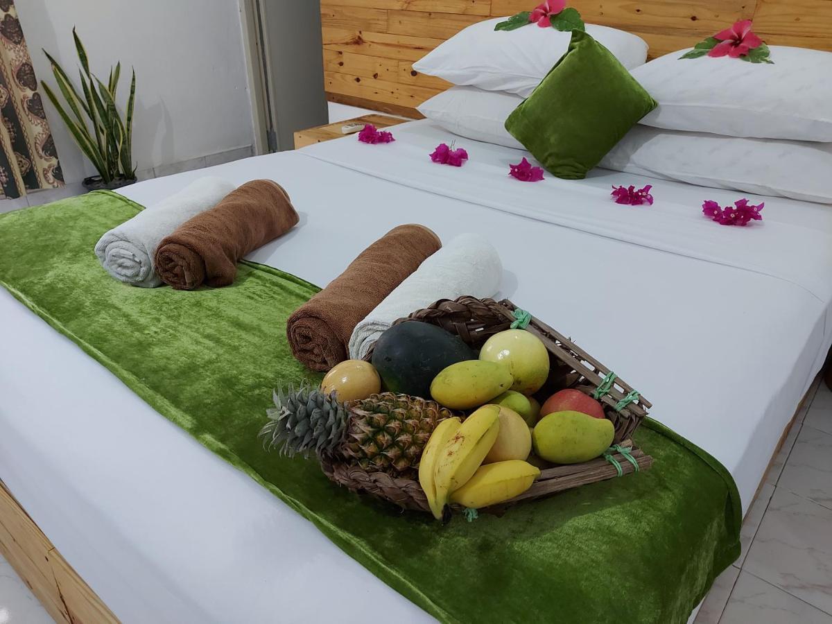 Veli Thoddoo Inn Buitenkant foto
