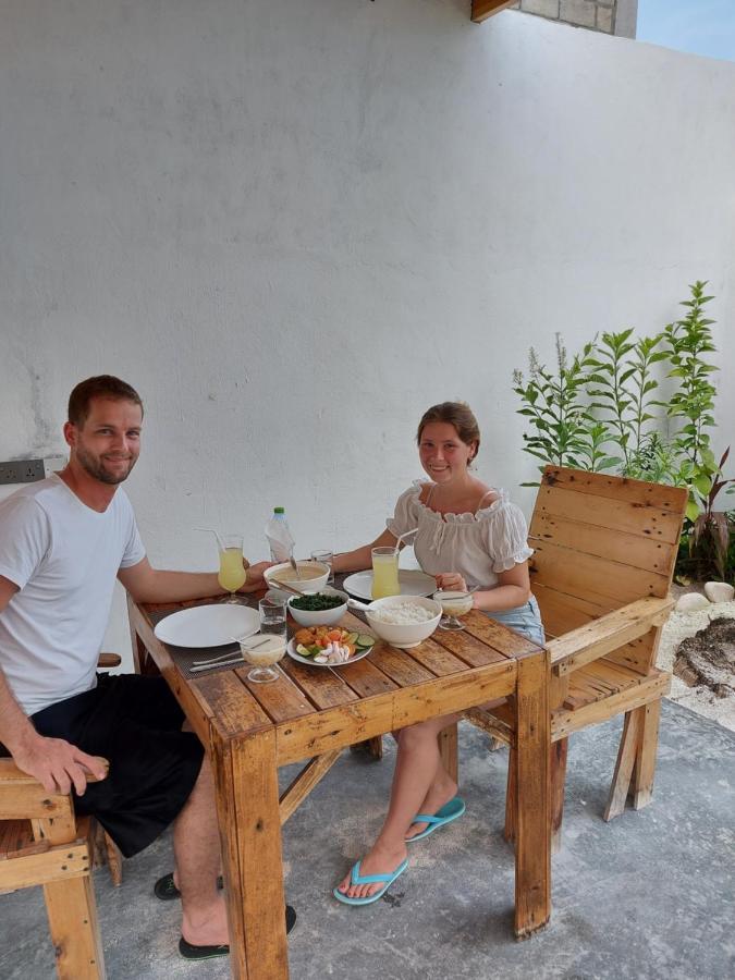 Veli Thoddoo Inn Buitenkant foto